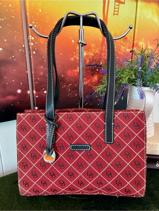 Dooney & Bourke Handbags - Dooney & Bourke Vintage Quilt Satchel